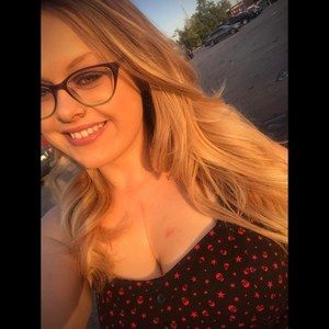 Meet your Posher, Casey